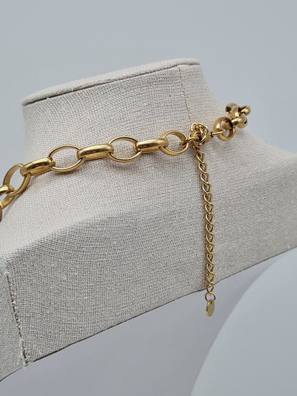 Cosmos Halskette nickelfrei  Acryl Beige Creme Schwarz neutral elegant verspielt wildlife