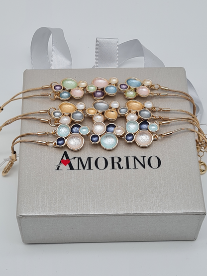 Amorino ARMBAND MIT EMAILLIERTEN BLÄSCHEN nickelfrei pastel blau hellblau goldfarben