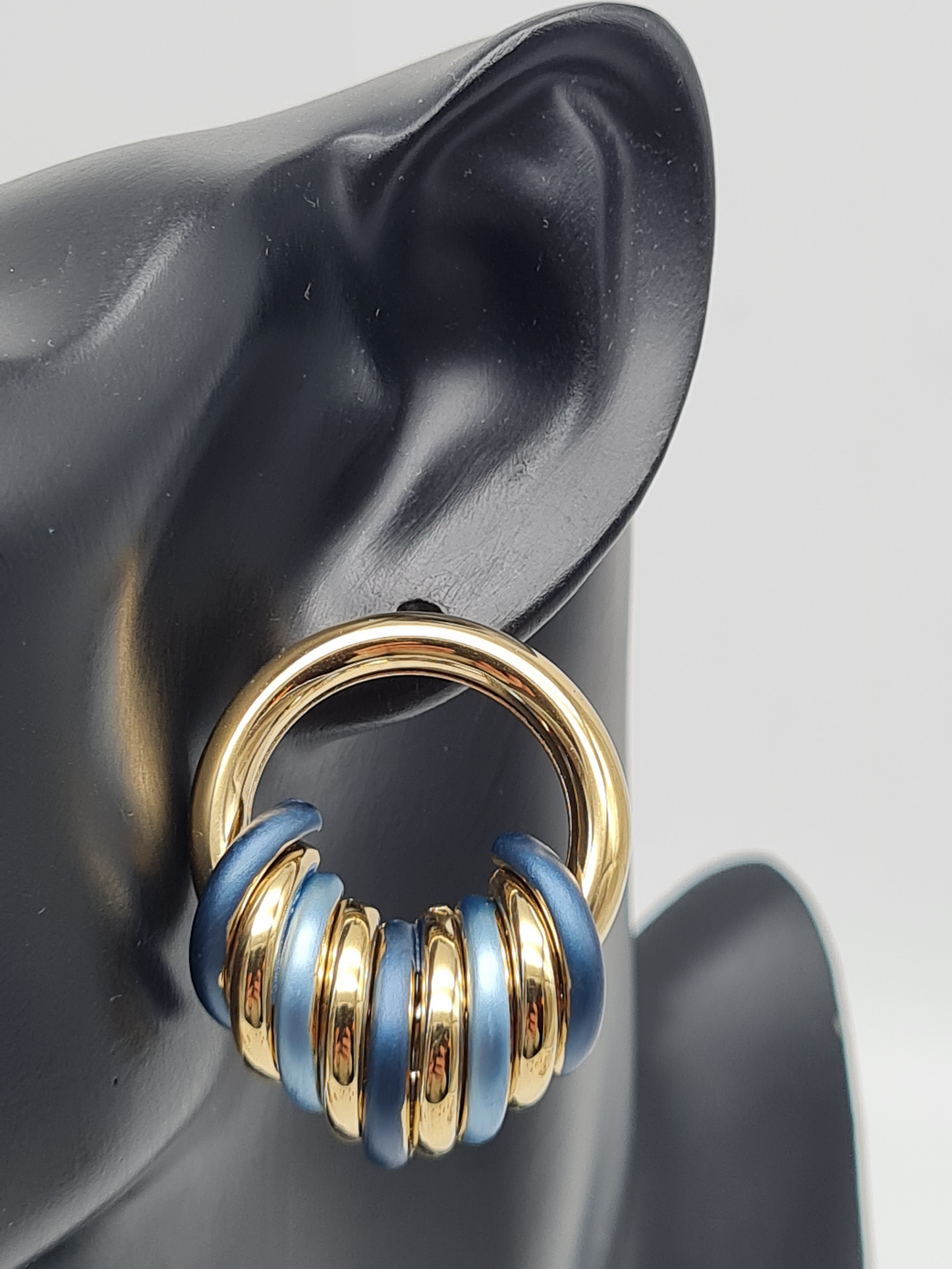 Amorino EMAILLIERTE OHRSTECKER MIT KREIS Rot Grün Blau Lila nickelfrei