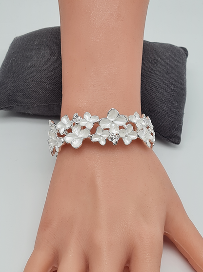 Amorino Armband, elastisch Weiß Silberfarben Emaille nickelfrei kombinierbar geschenk Hochezeit