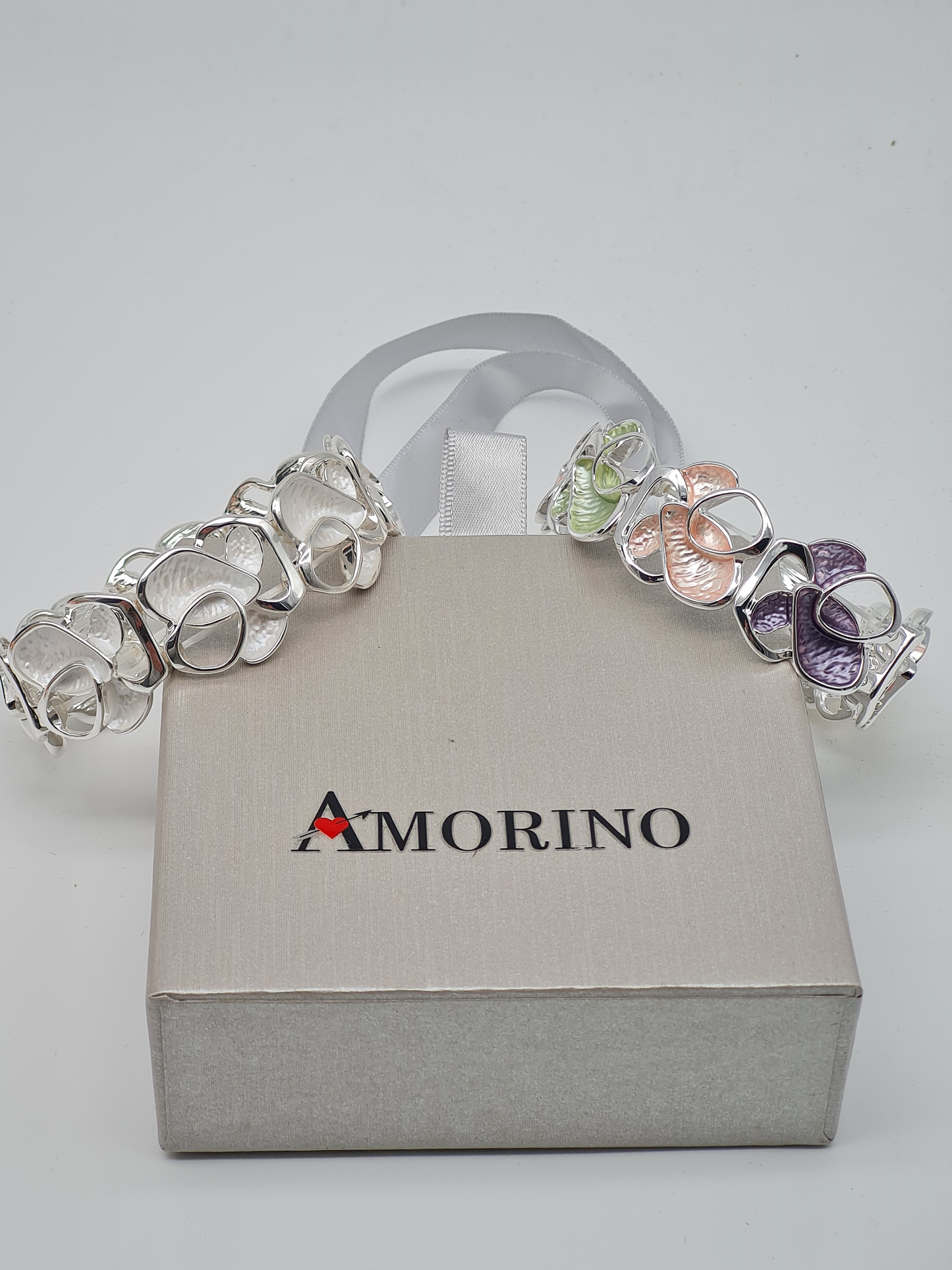 Amorino Armband, elastisch Weiß Pastel Emaille nickelfrei kombinierbar geschenk Blätter natur
