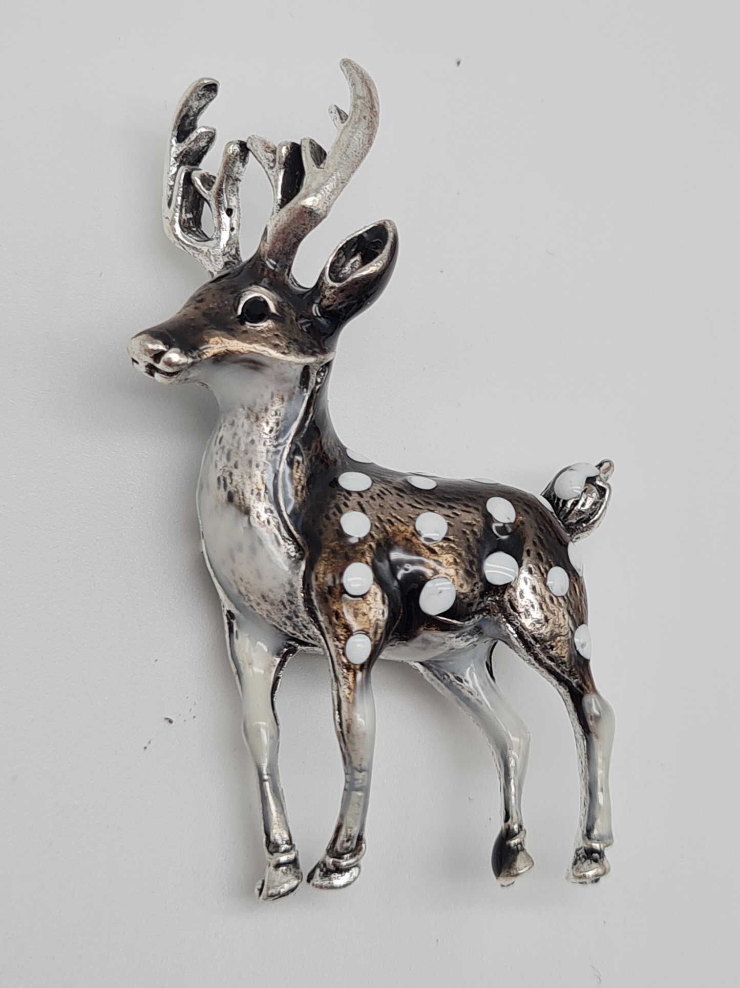 Brosche Reh rentier hirsch wald tiere anstecknadel jagd märchen braun rosa