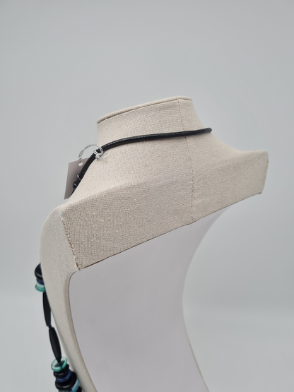 Biba Halskette lang Resin Blau schwarz verspielt jeans sportlich