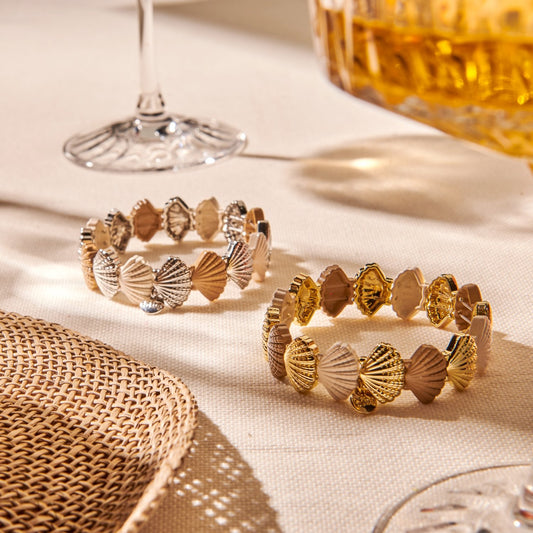 Biba Armband mit Muscheln, elastisch, in Gold- oder Silberfarben