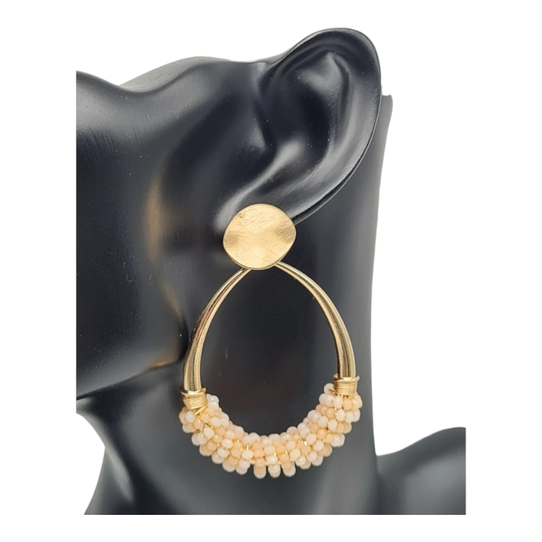 Ohrringe Ohrhänger Gold Tropfenform Creme farbene Perlchen Nickelfrei Sweet7