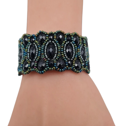 Armband Kunstleder mit Blaue und Schwarze Perlchen Breit nickelfrei Biba