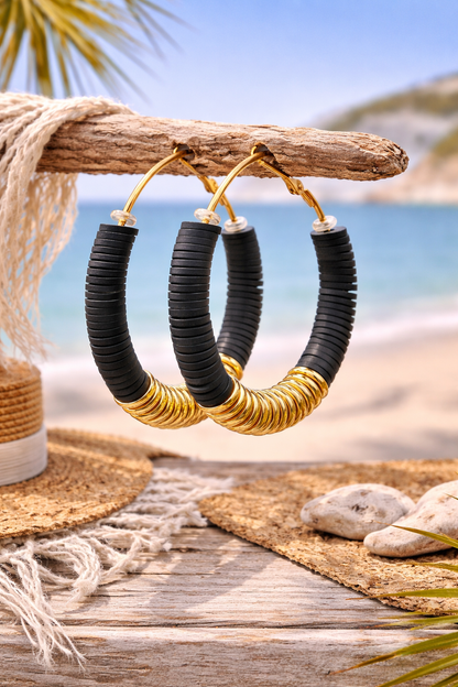 Creolen Muschelkralen verschiedene Farben Ibiza Sommer Trend 2026 WAUW