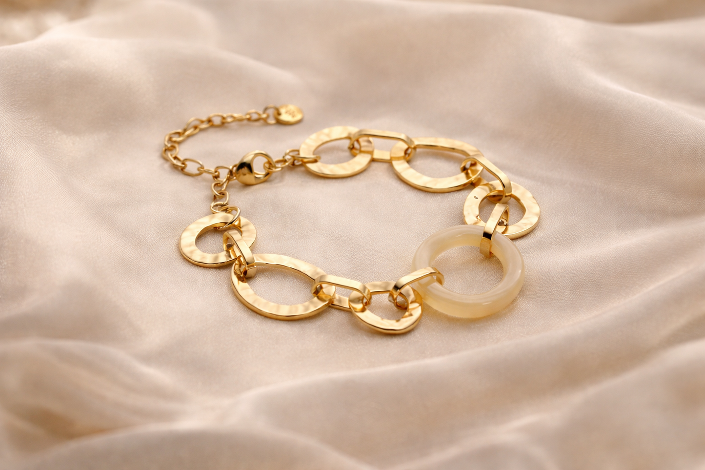 Armband "Fall Chic" Goldfarbene Beige Elementen Nickelfrei elegant Biba