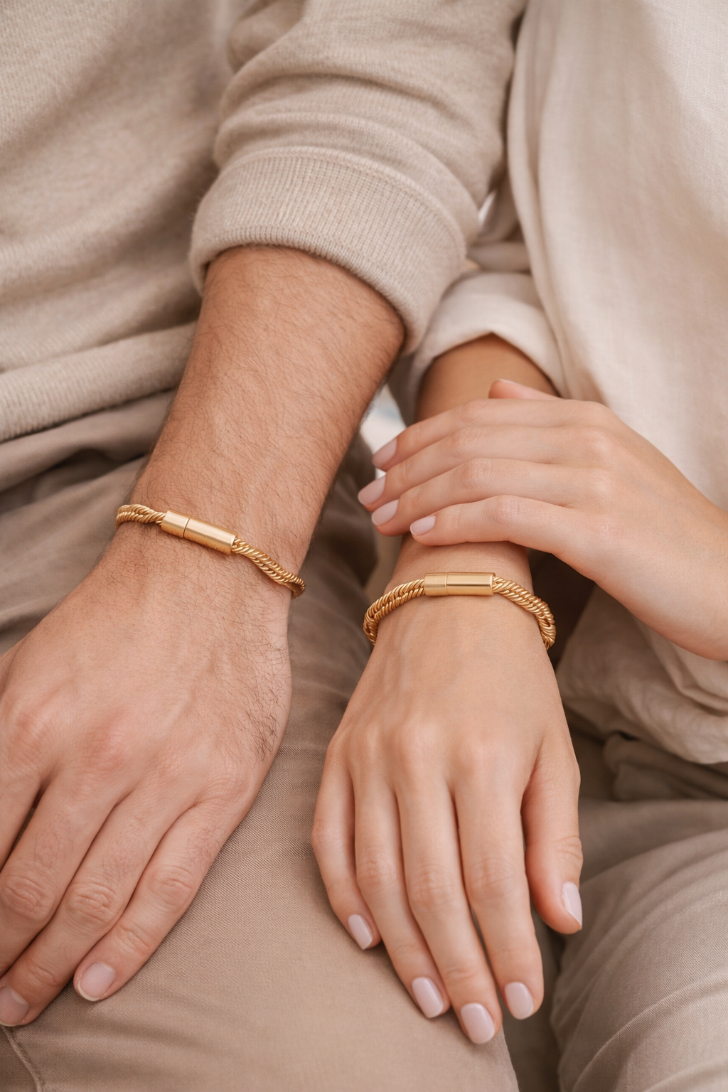 Armband burnished Gold gedrehter Gliederkatte goldfarben Nickelfrei Unisex Biba