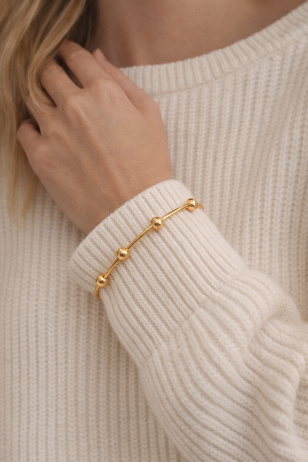 Armreif Silber- Goldfarben nickelfrei Verzierungen elegant Trend Cosmos