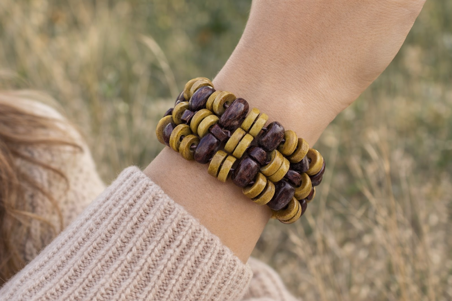 Armband Holzarmbänder Braun Beige Natur Stretch Rosen Blumen Sensibling Corp.