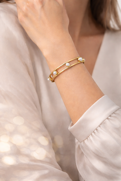 Armreif Offen mit Kunstperlen besetzt Nickelfrei Trend 2026 Ardoné