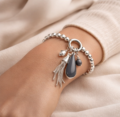 Armband Silberfarben grau nickelfrei stretch elastisch Anhänger Biba