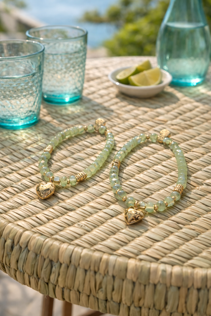 Armband elastisch Wassergrün Hellgrün Herzanhänger Trend Sommer Biba