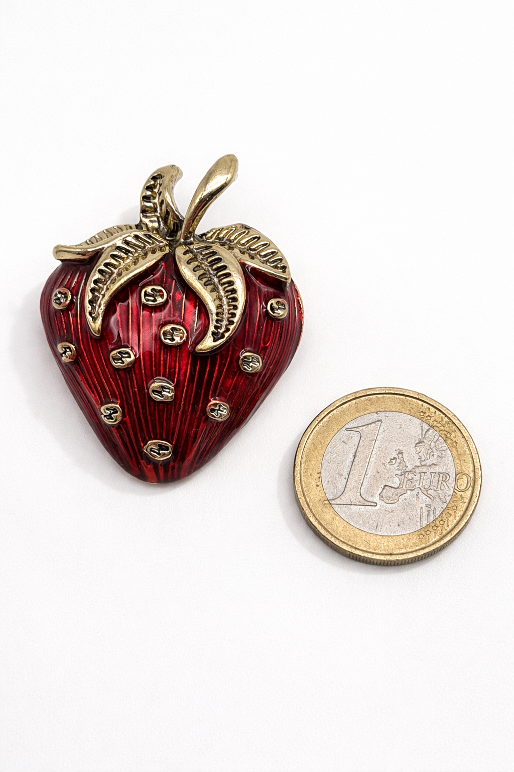 Brosche Erdbeerzeit Erdbeere Rot Obst Frühling Sommer Modeschmuck