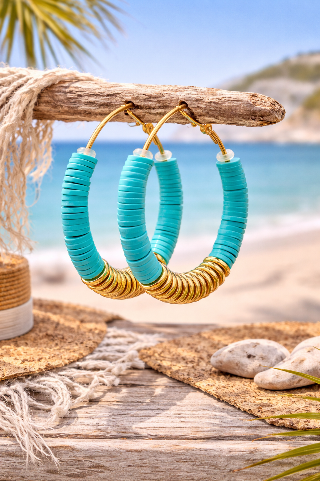 Creolen Muschelkralen verschiedene Farben Ibiza Sommer Trend 2026 WAUW