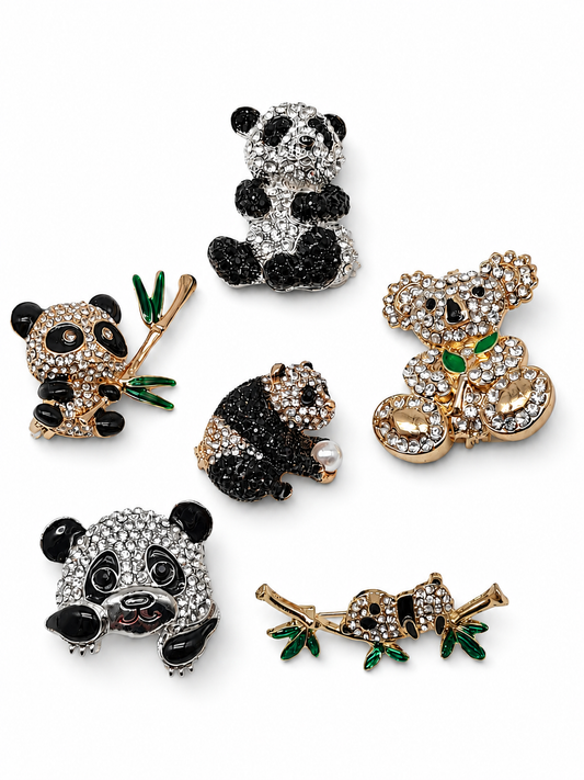 Brosche Panda Schwarz Weiß süß Bärchen Bambus