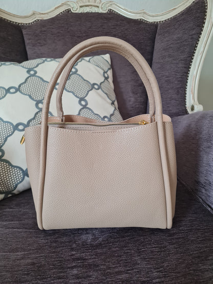 Handtasche Umhängetasche in Beige Schlicht Kunstleder Design